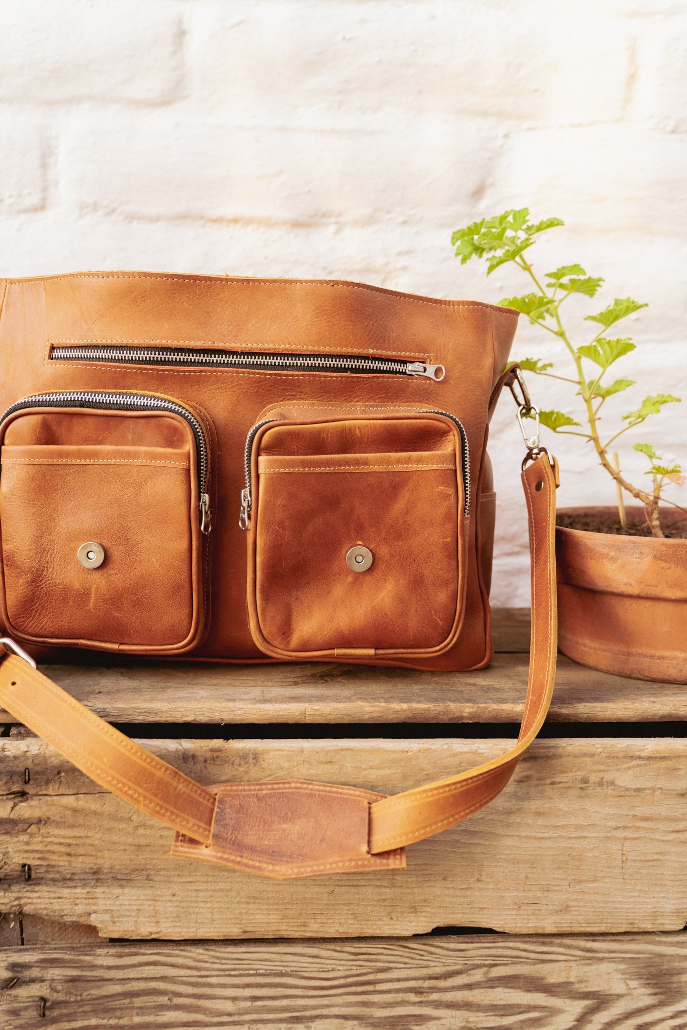 Woven K'at Camera Bag - Black Stripe