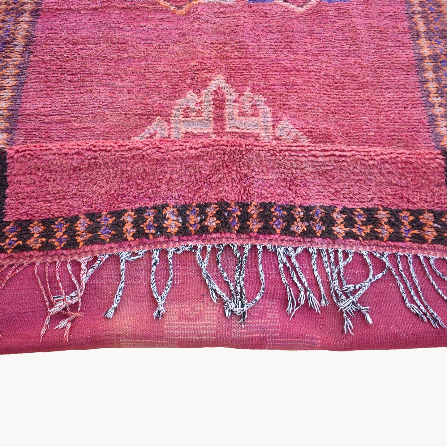 Sanaa Vintage Moroccan Wool Rug | 5'3" x 9'7"