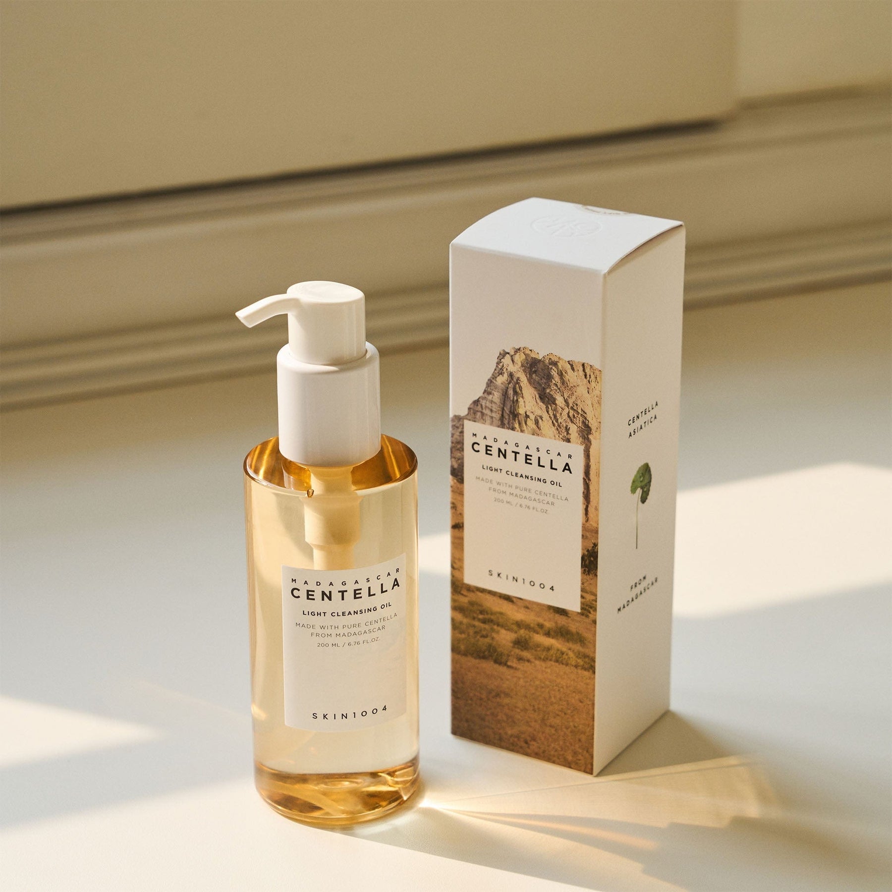SKIN1004 Madagascar Centella Light Cleansing Oil - Osadia Concept Store