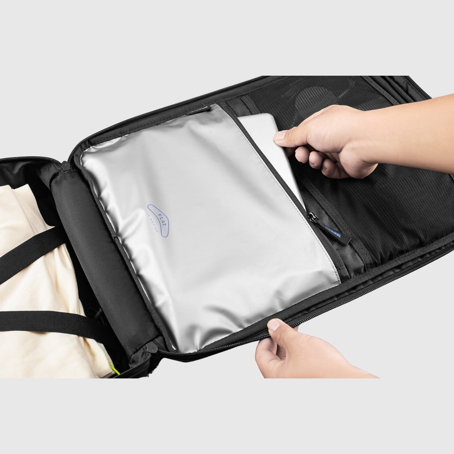 SWITCH BACKPACK – The Ultimate 5-in-1 Modular Bag