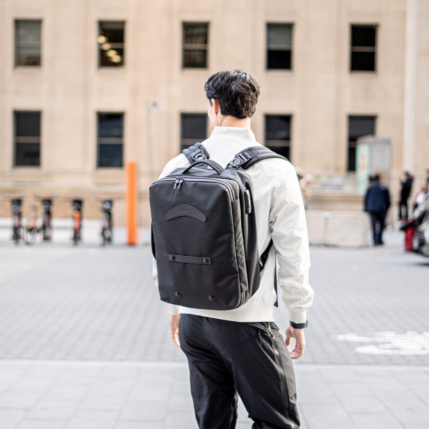 SWITCH BACKPACK – The Ultimate 5-in-1 Modular Bag