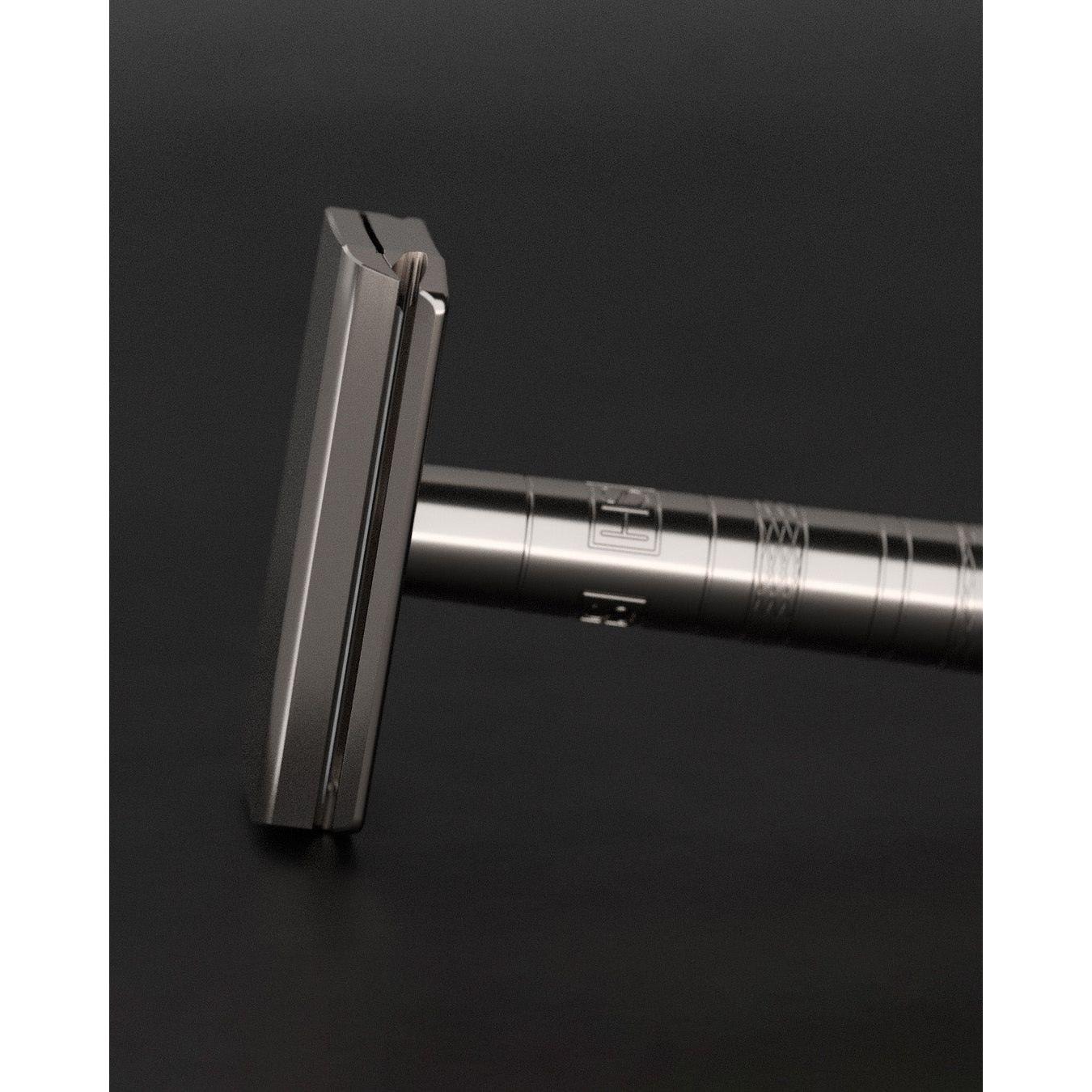 Henson Shaving [AL22-V2] Titanium Safety Razor