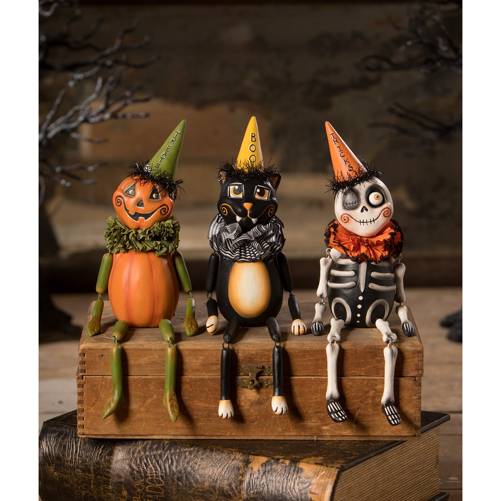 Tricks Party Skeleton by Bethany Lowe Designs - Osadia Concept Store
