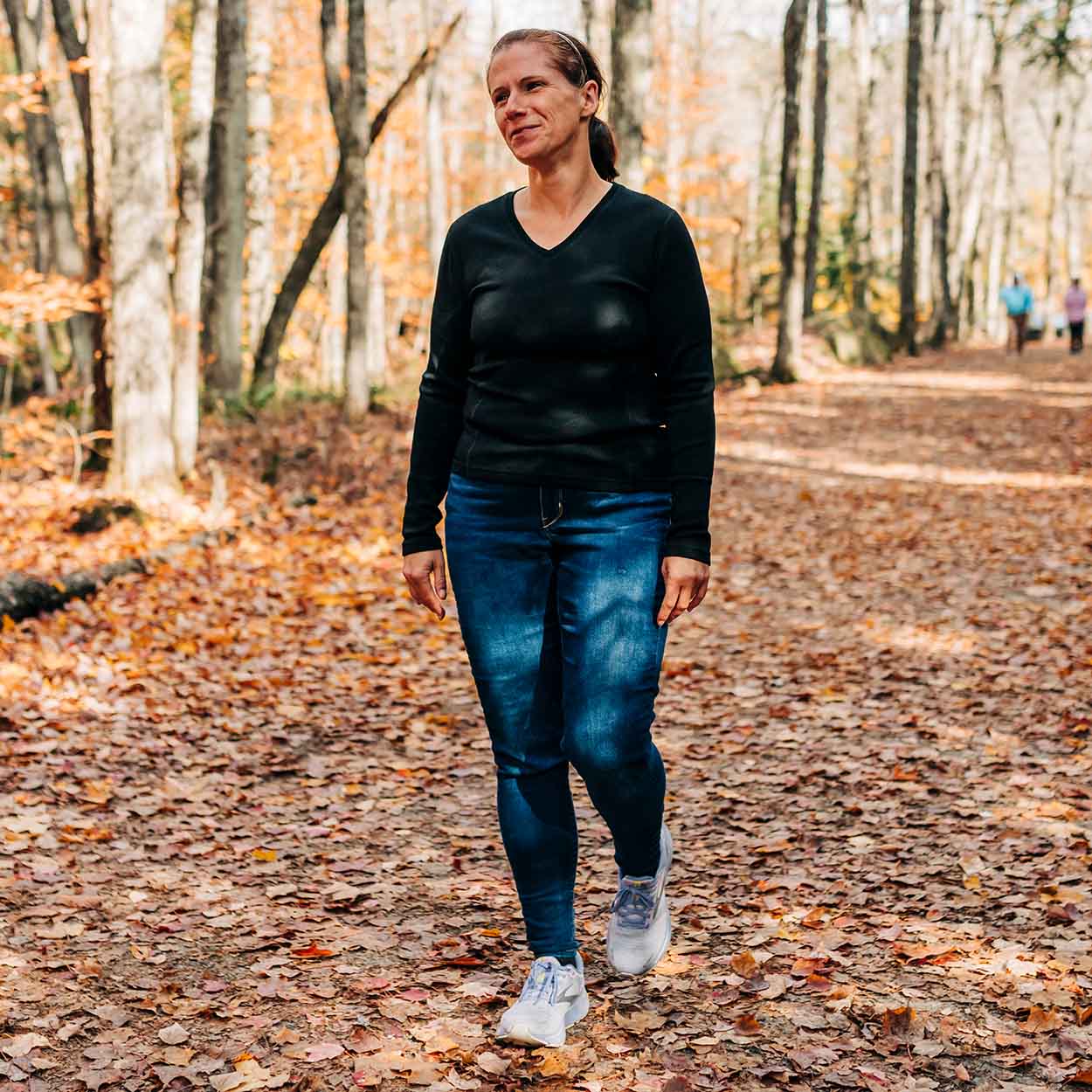 Women's Midweight Merino Wool V-Neck Sweater | 100% Merino Wool - Osadia Concept Store