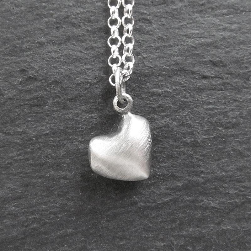 Heart Charm & Necklace - Osadia Concept Store